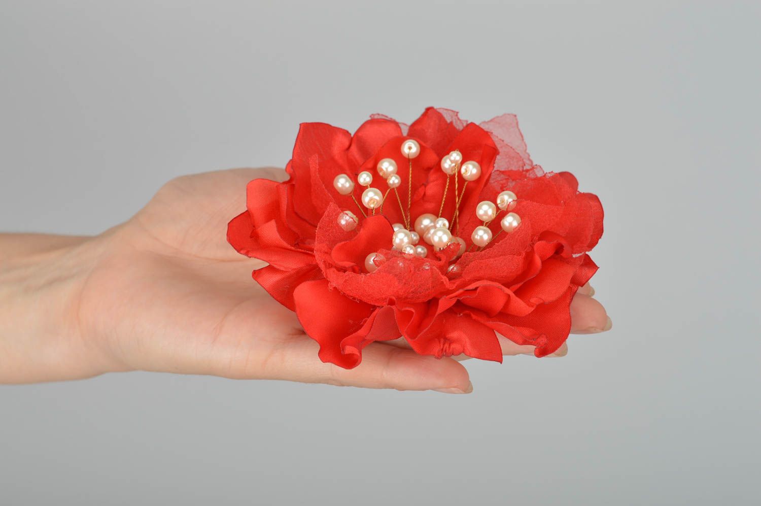Broche Barrette fleur en soie rouge faite main grande Cadeau pour femme photo 3