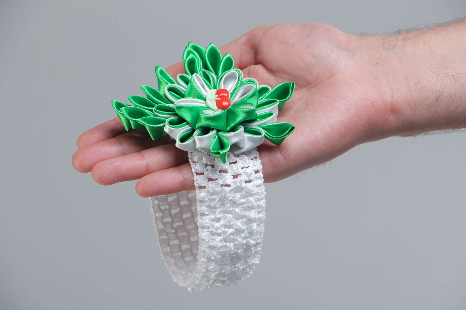 Handmade white and green stretch headband with satin ribbon kanzashi flower  photo 5