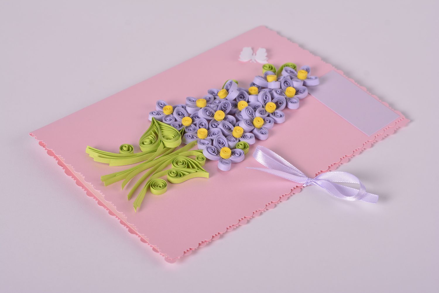 Carte de voeux fait main en carton rose avec lilas quilling Cadeau original photo 1
