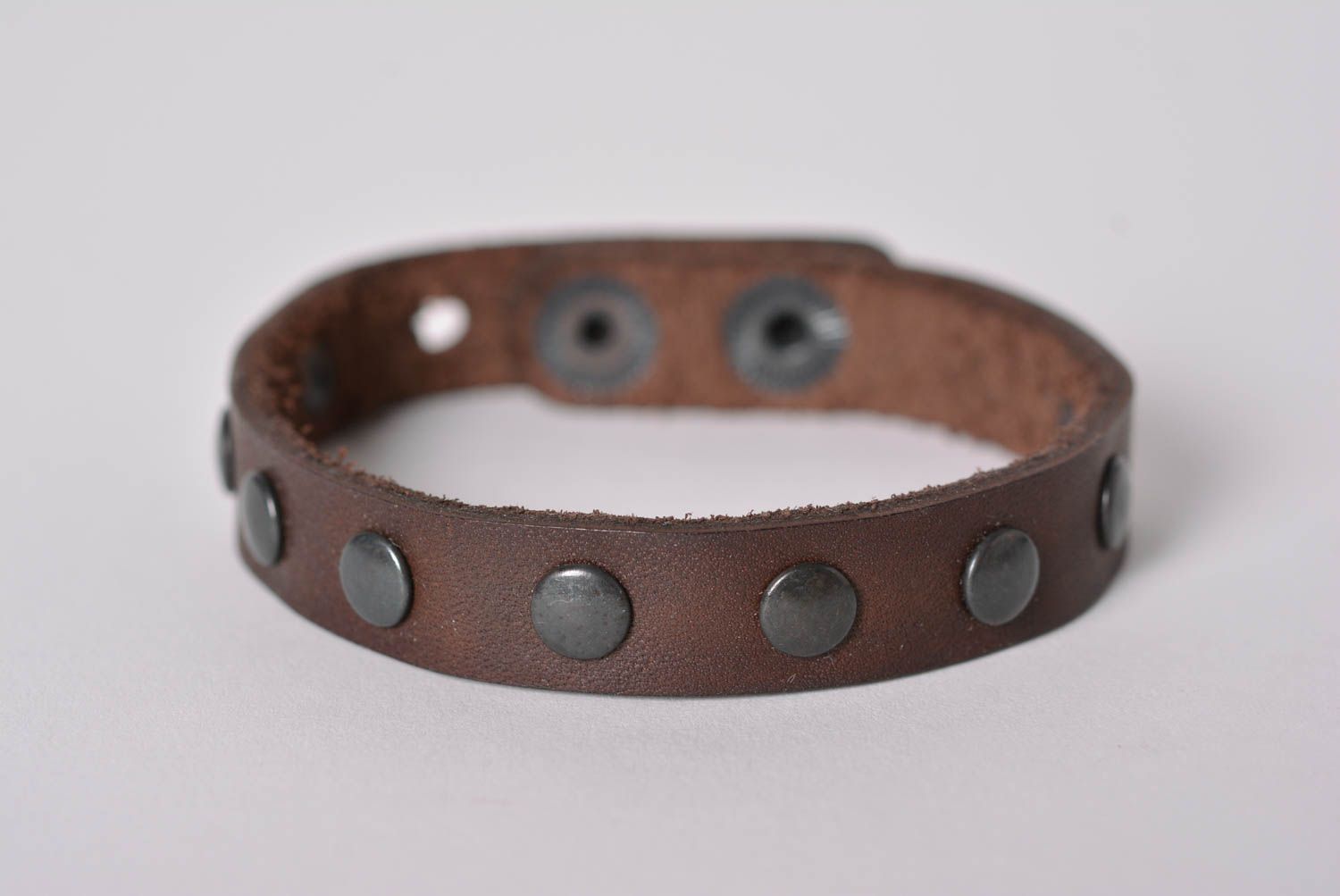 Bracelet cuir Bijou fait main de couleur marron Accessoire design cadeau photo 1