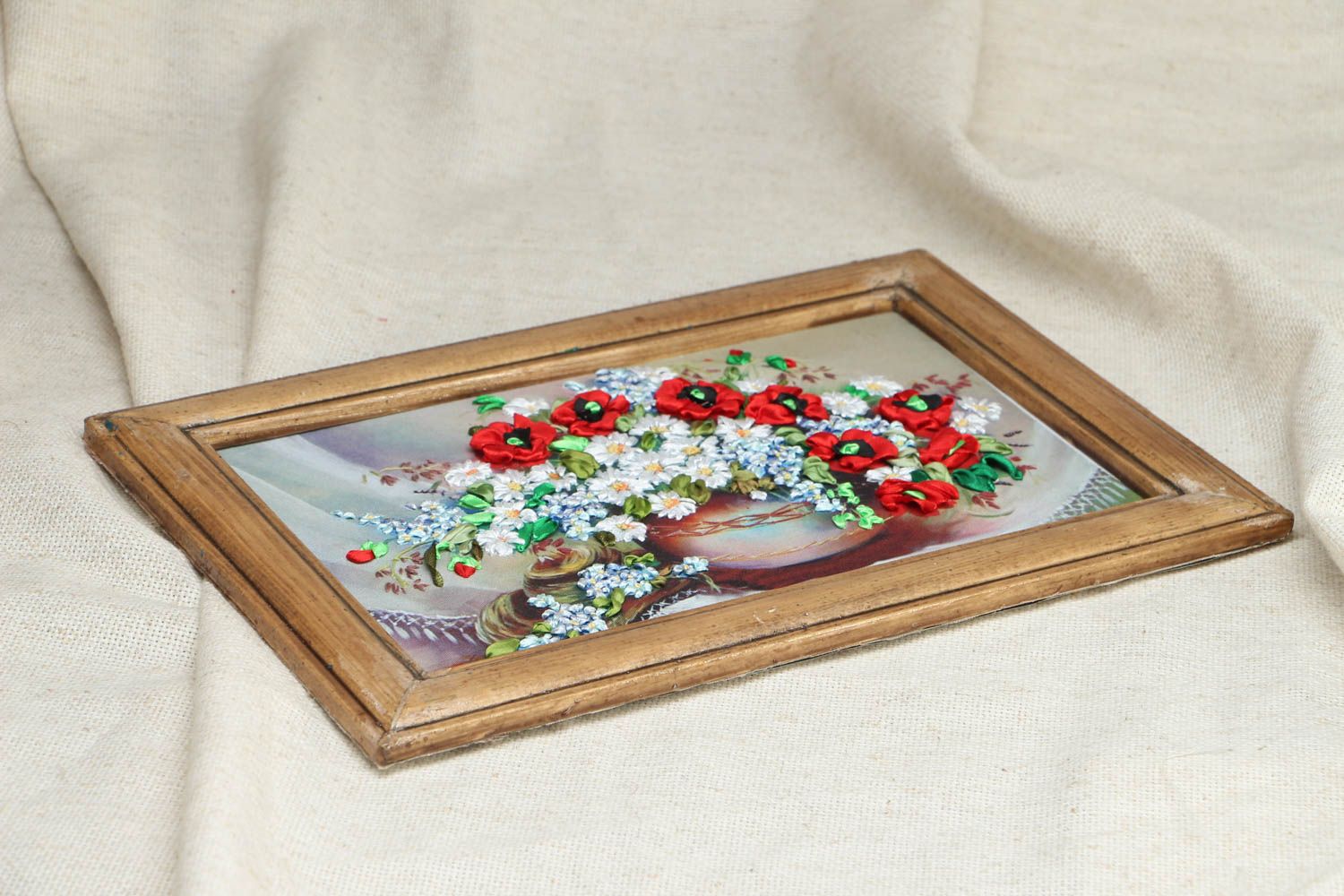 Picture embroidered with ribbons Poppies and Chamomiles photo 3
