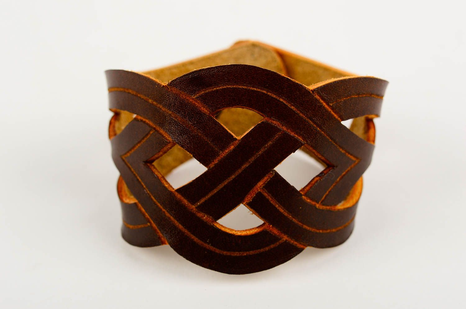 Bracelet large Bijou fait main en cuir marron design original Cadeau femme photo 2
