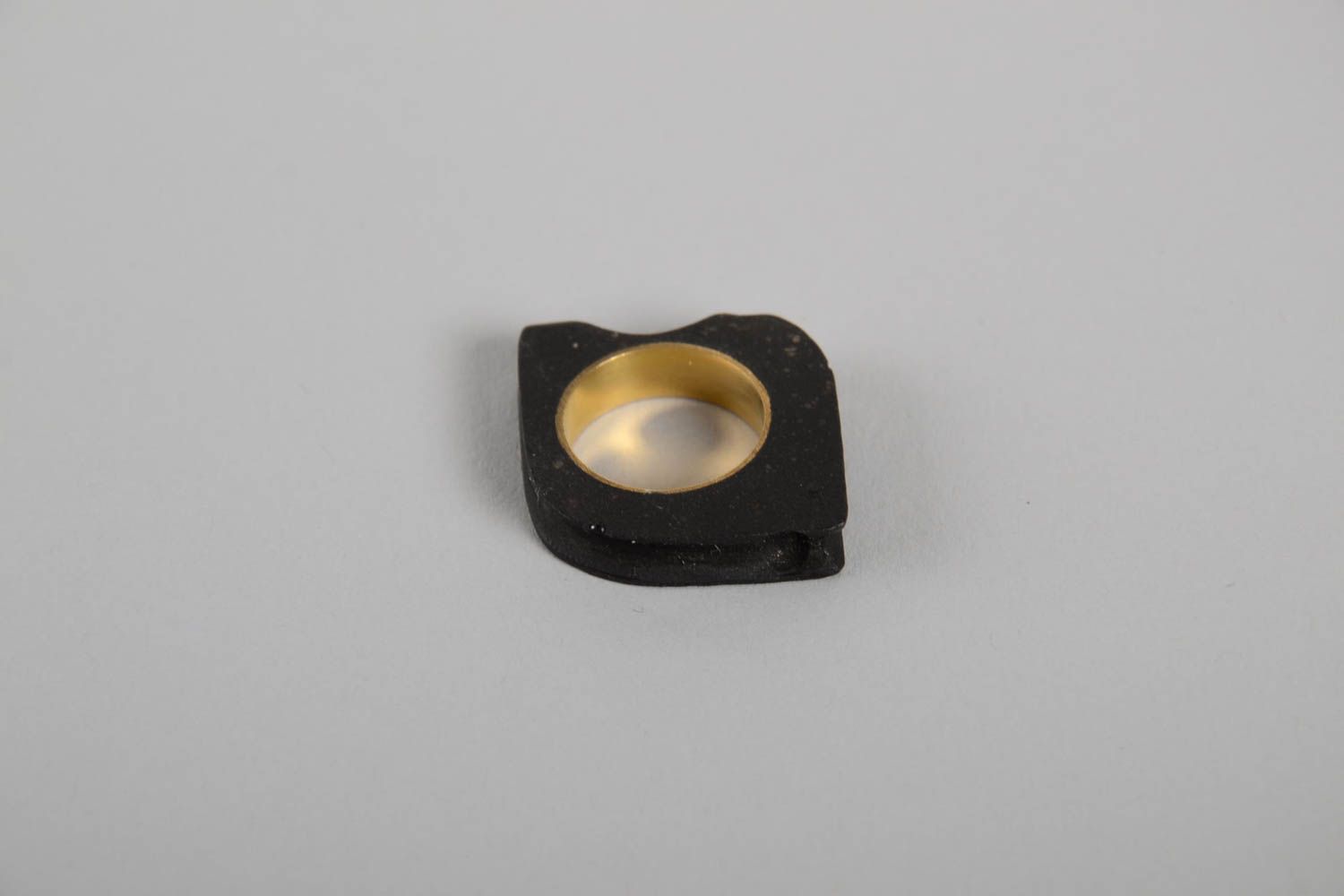 Кольцо ручной работы женское кольцо массивное необычное кольцо из бетона черное фото 4