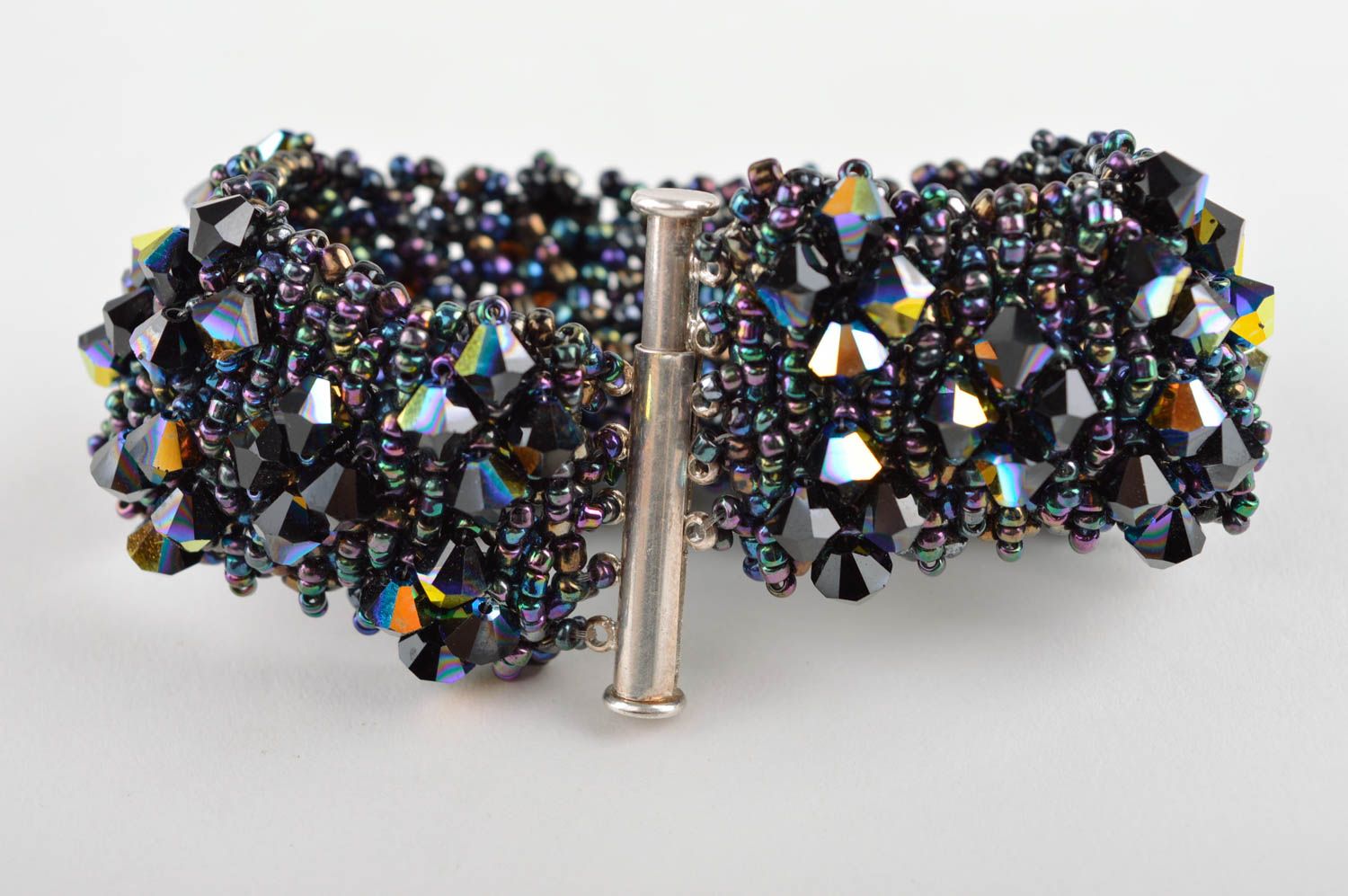 Handmade black seed beads adjustable wrist bracelet for women photo 5