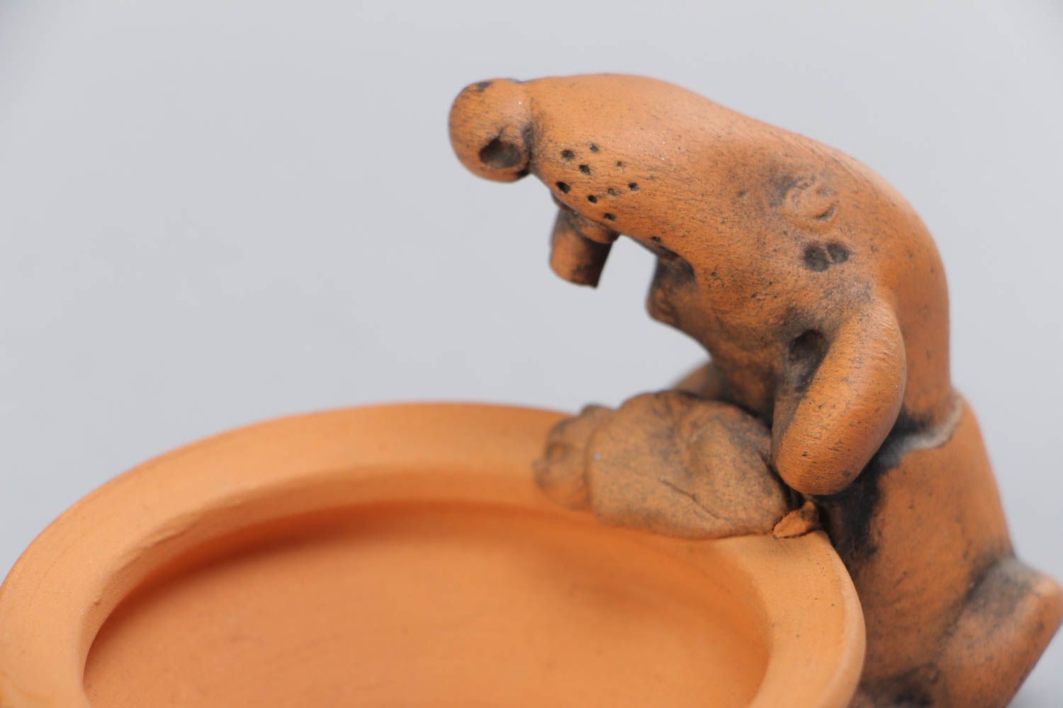 Grande salière en céramique brune avec figurine de rat faite main insolite photo 4