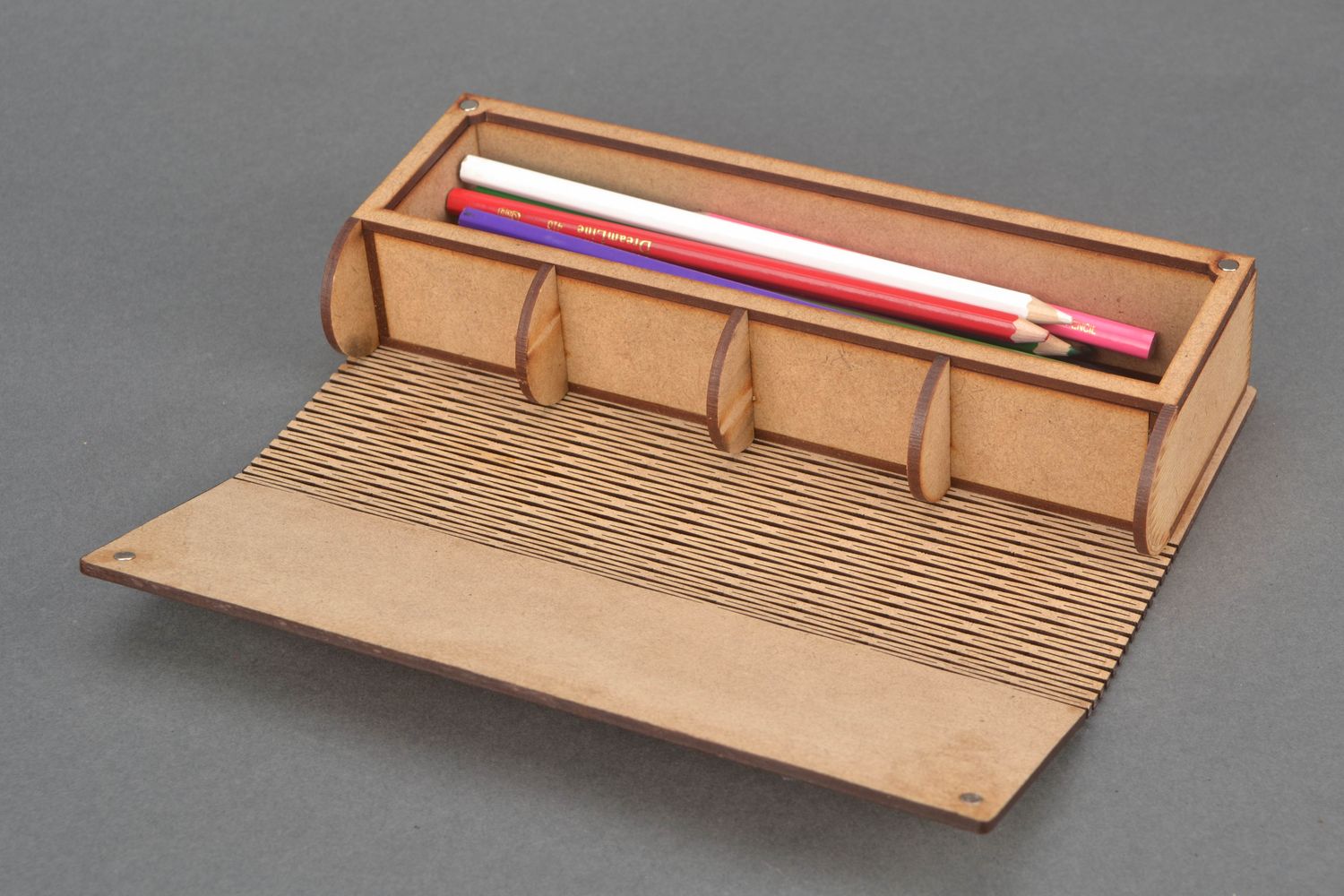 Деревянный пенал для карандашей и ручек  фото 3