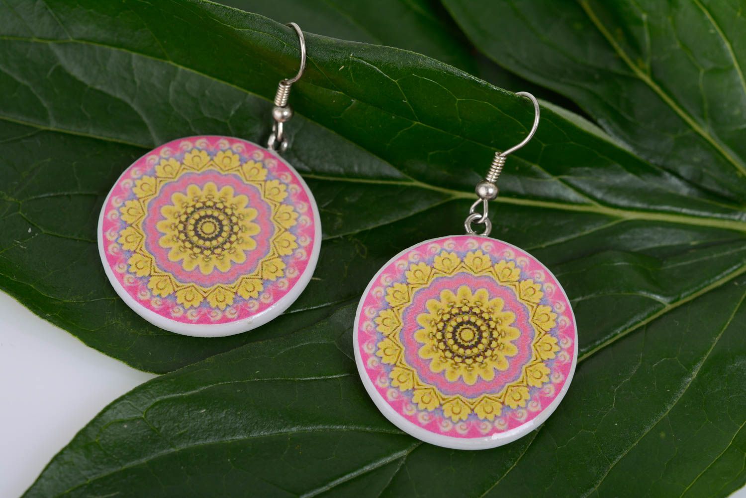 Polymer clay earrings of round shape light pink with yellow handmade jewelry photo 2