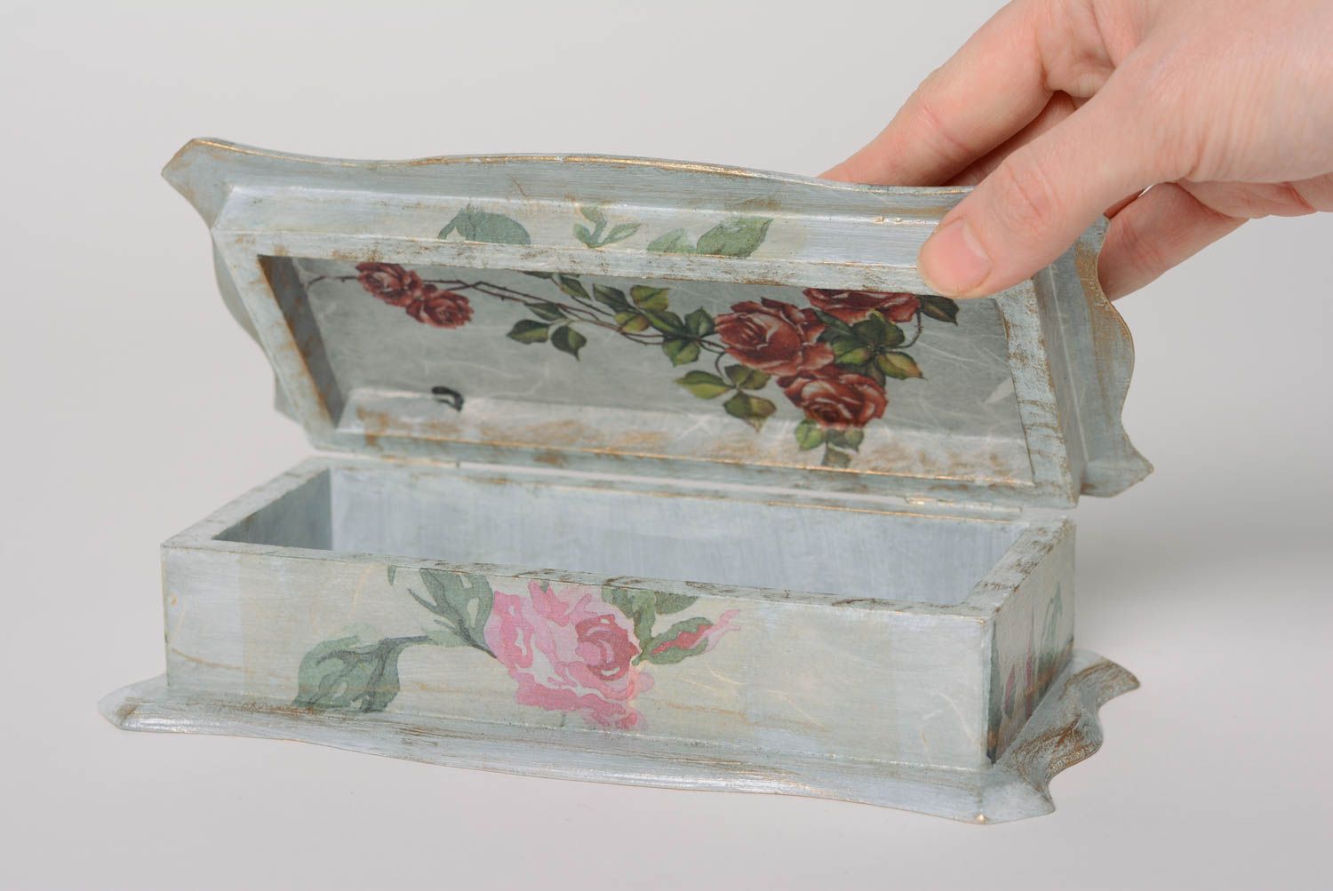 Coffret rectangulaire en bois à bijoux serviettage fait main Roses vintages photo 2