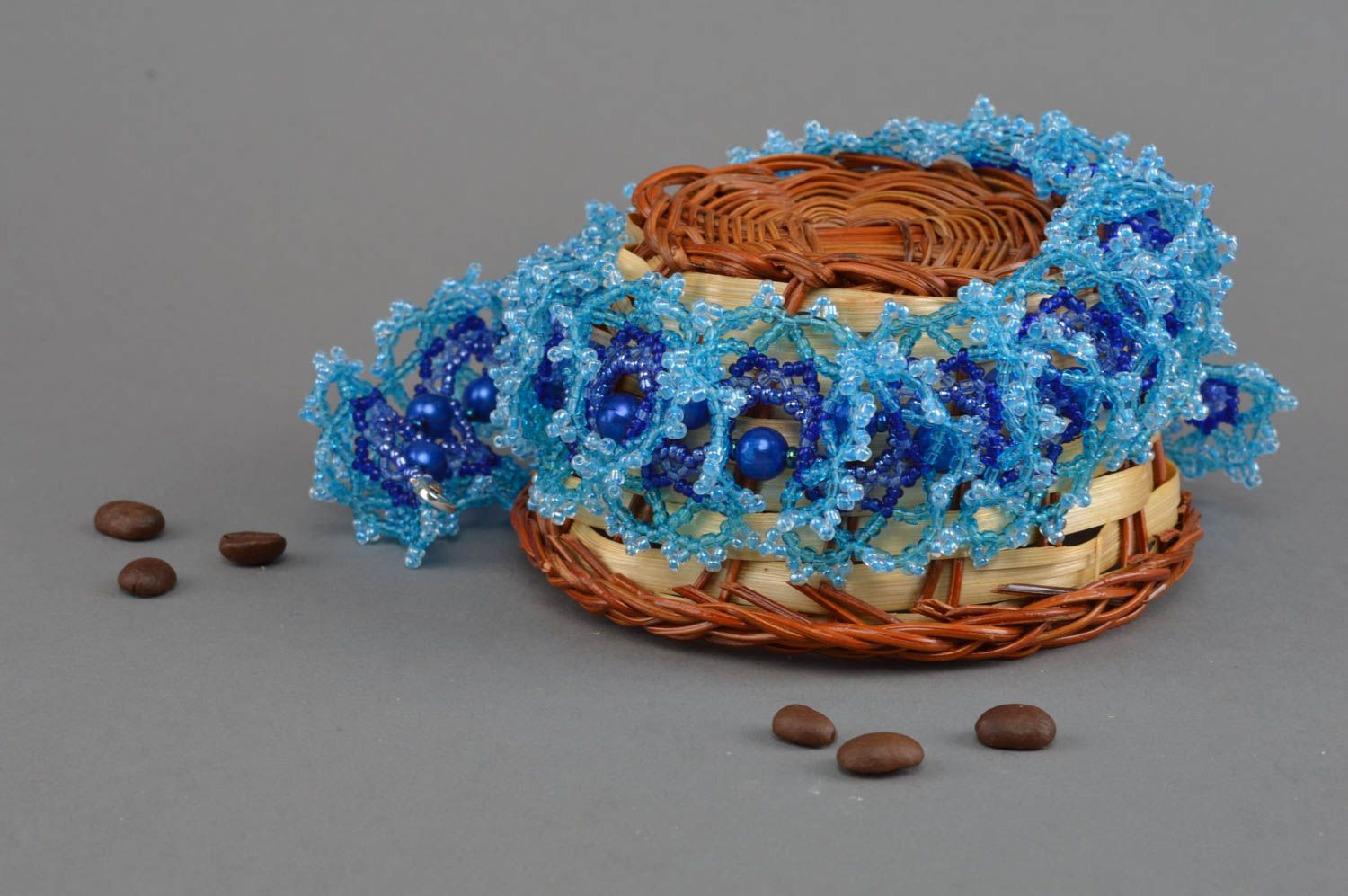Ожерелье из бисера и бусин ручной работы красивое авторское Синий град фото 1