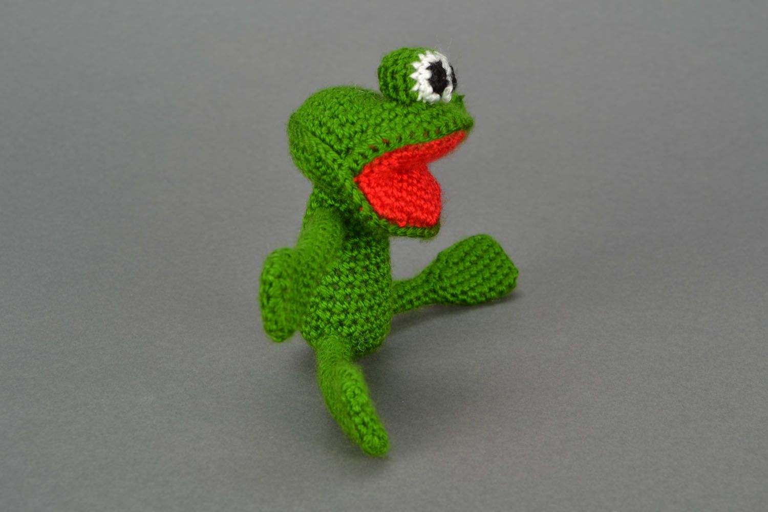 Jouet tricot au crochet Petite Grenouille photo 4