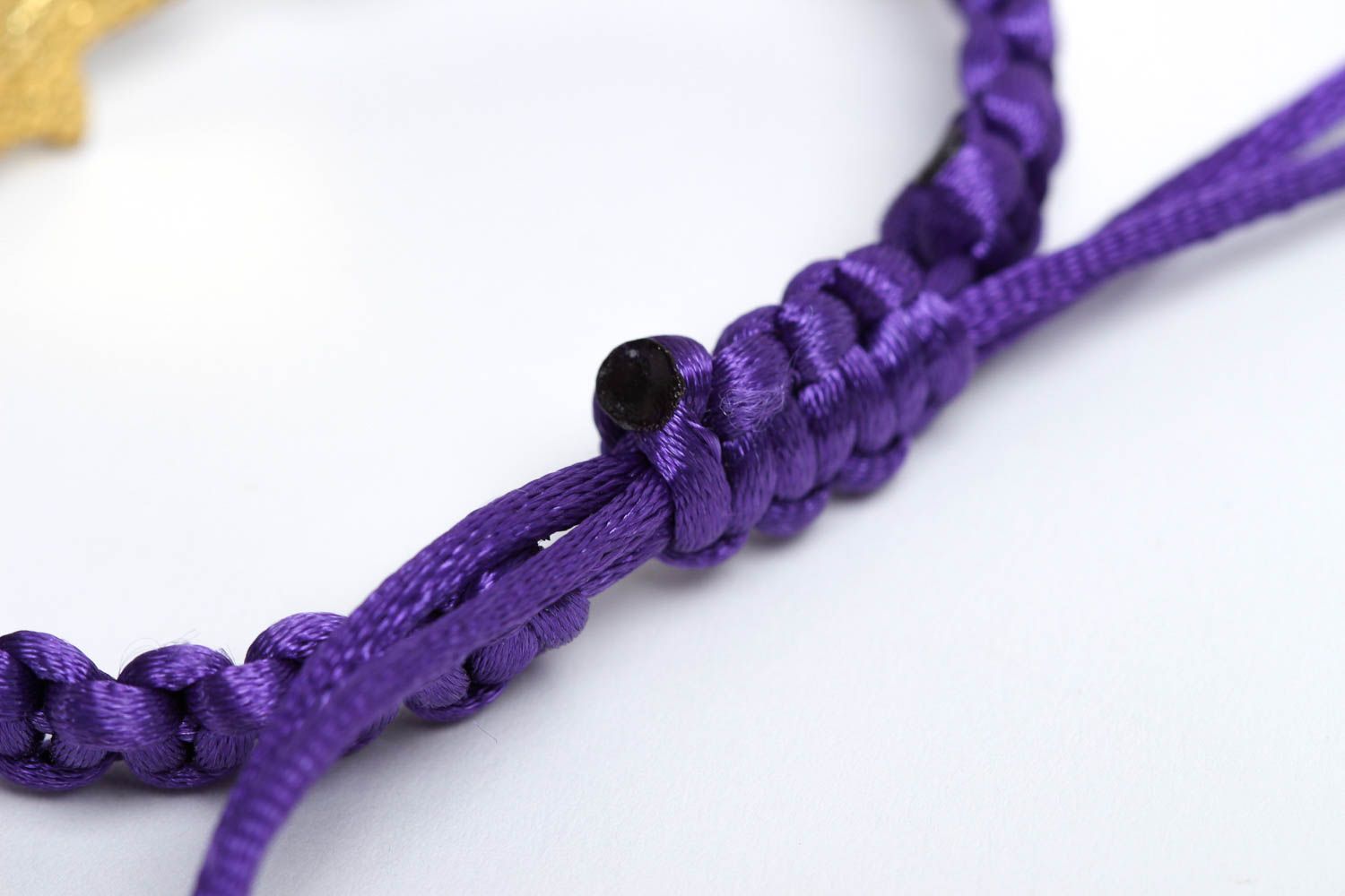 Bracelet khamsa Bijou fait main violet en cordons de satin Cadeau femme photo 4