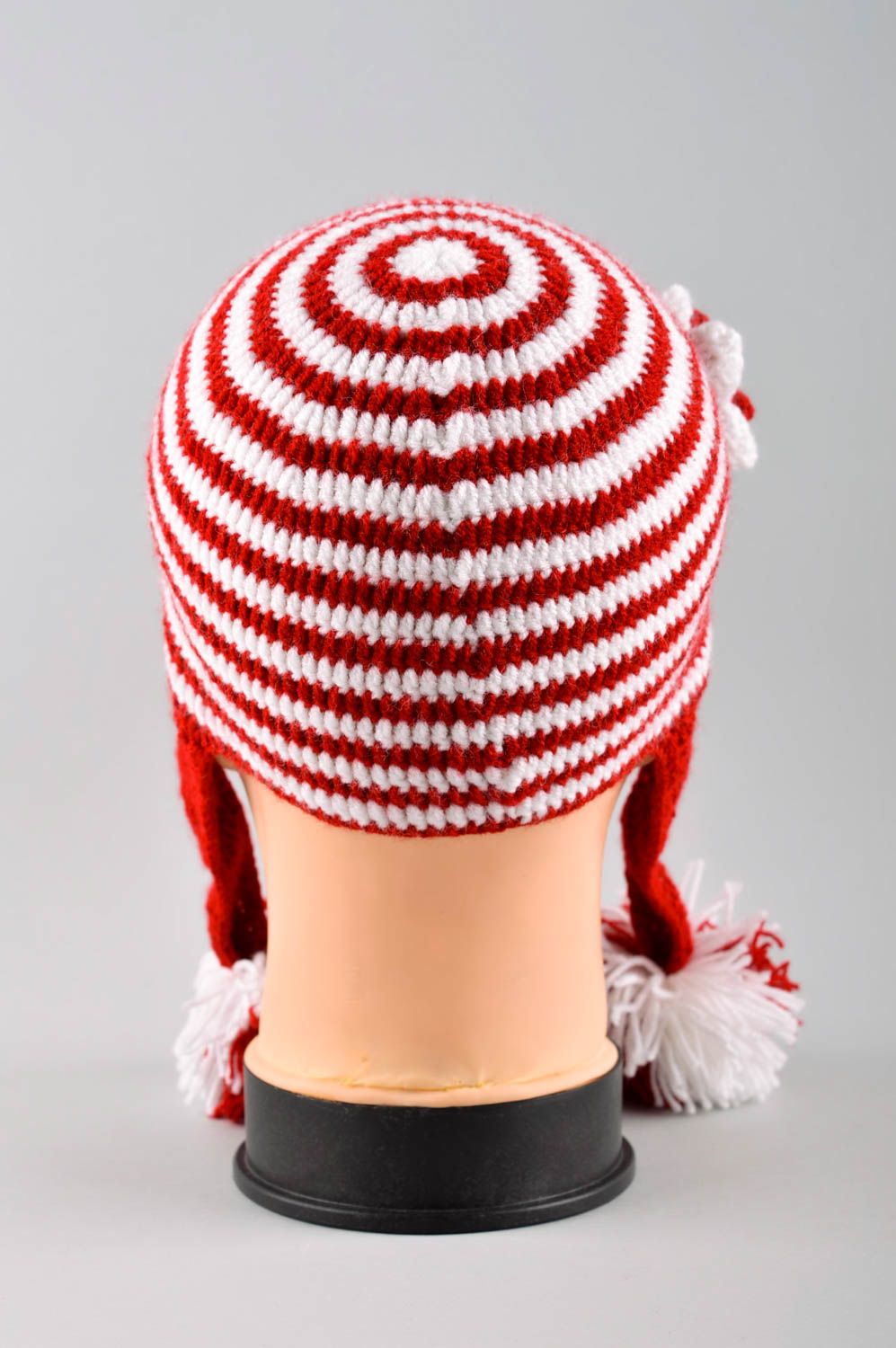 Chapeau rayé fait main Bonnet rouge et blanc à pompon Vêtement pour enfant  photo 4