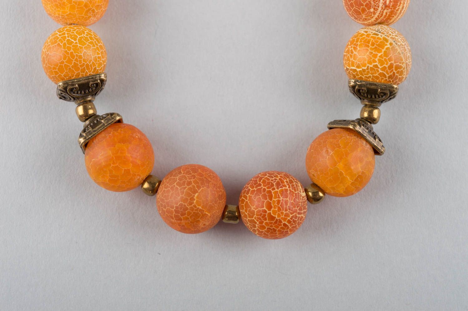 Beautiful elegant orange designer handmade bracelet made of agate and brass photo 4