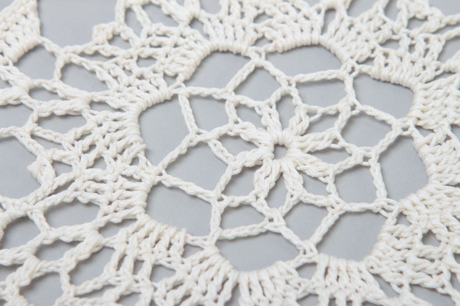 Beautiful handmade crochet napkin lace napkin the living room home design photo 3