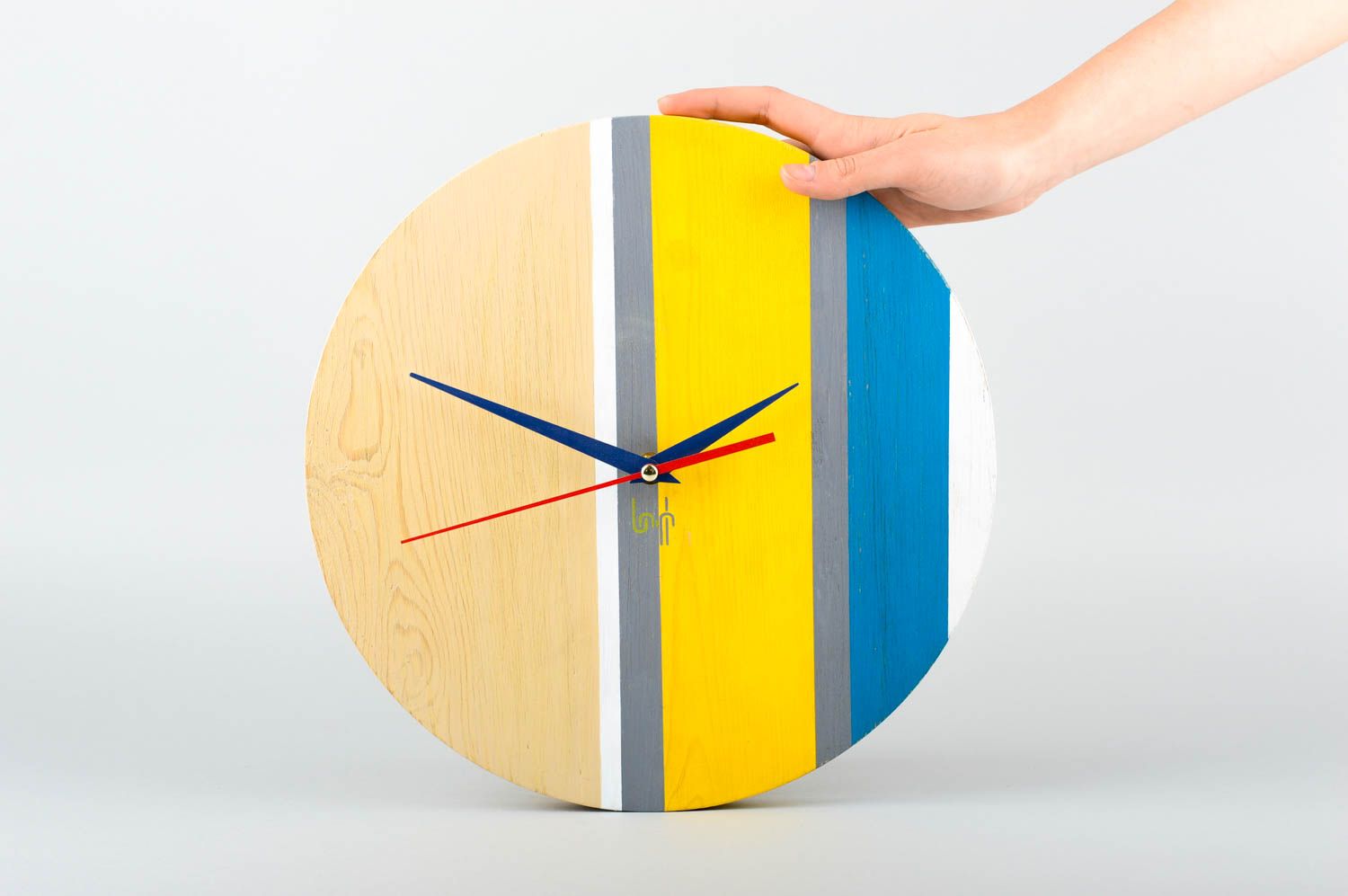 Handmade designer wall clock unusual round clock wooden wall decoration photo 2