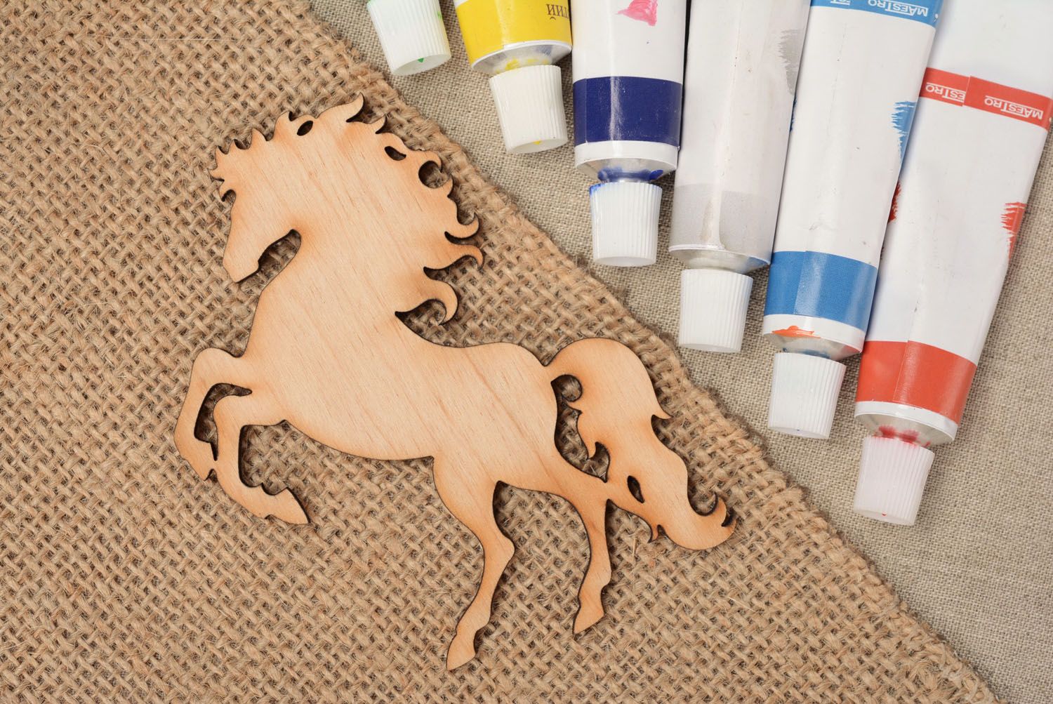 Plywood chipboard Horse photo 4