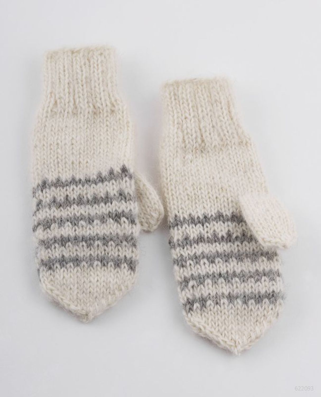 White knitted mittens with grey ornament  photo 2