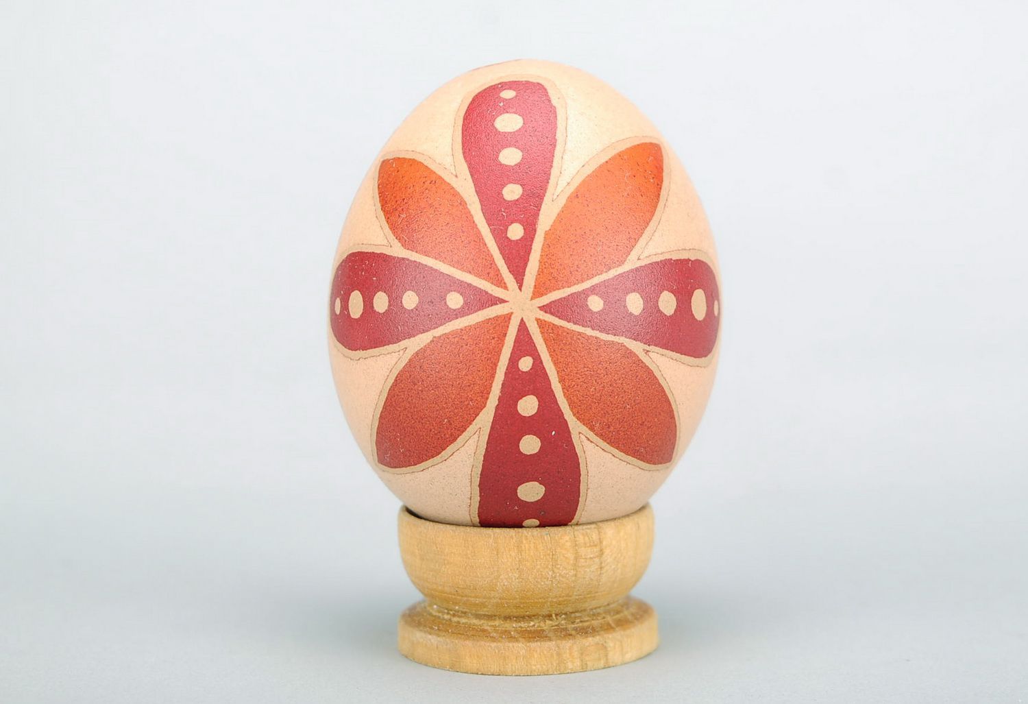 Painted egg Dnepr flower photo 1