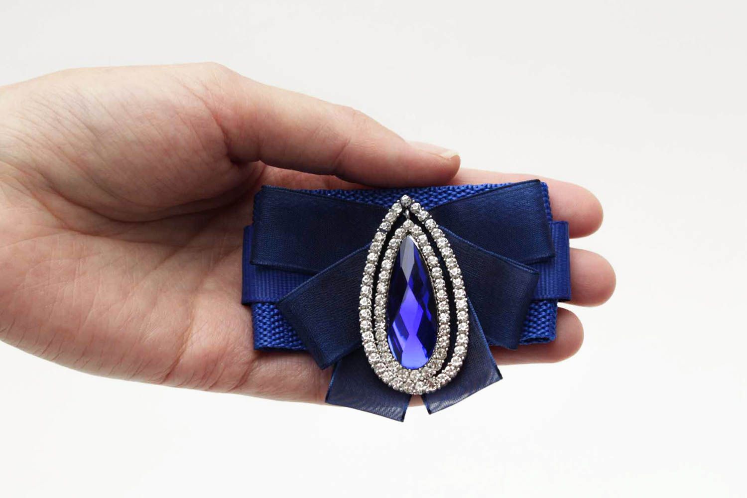 Broche bleue textile faite main Accessoire femme avec cristal Cadeau femme photo 2