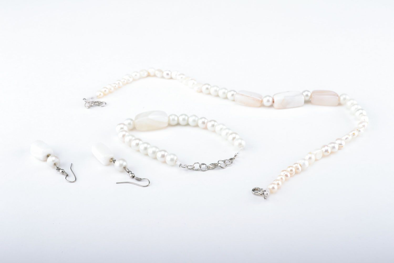 Jewelry set with pearl and agate photo 2
