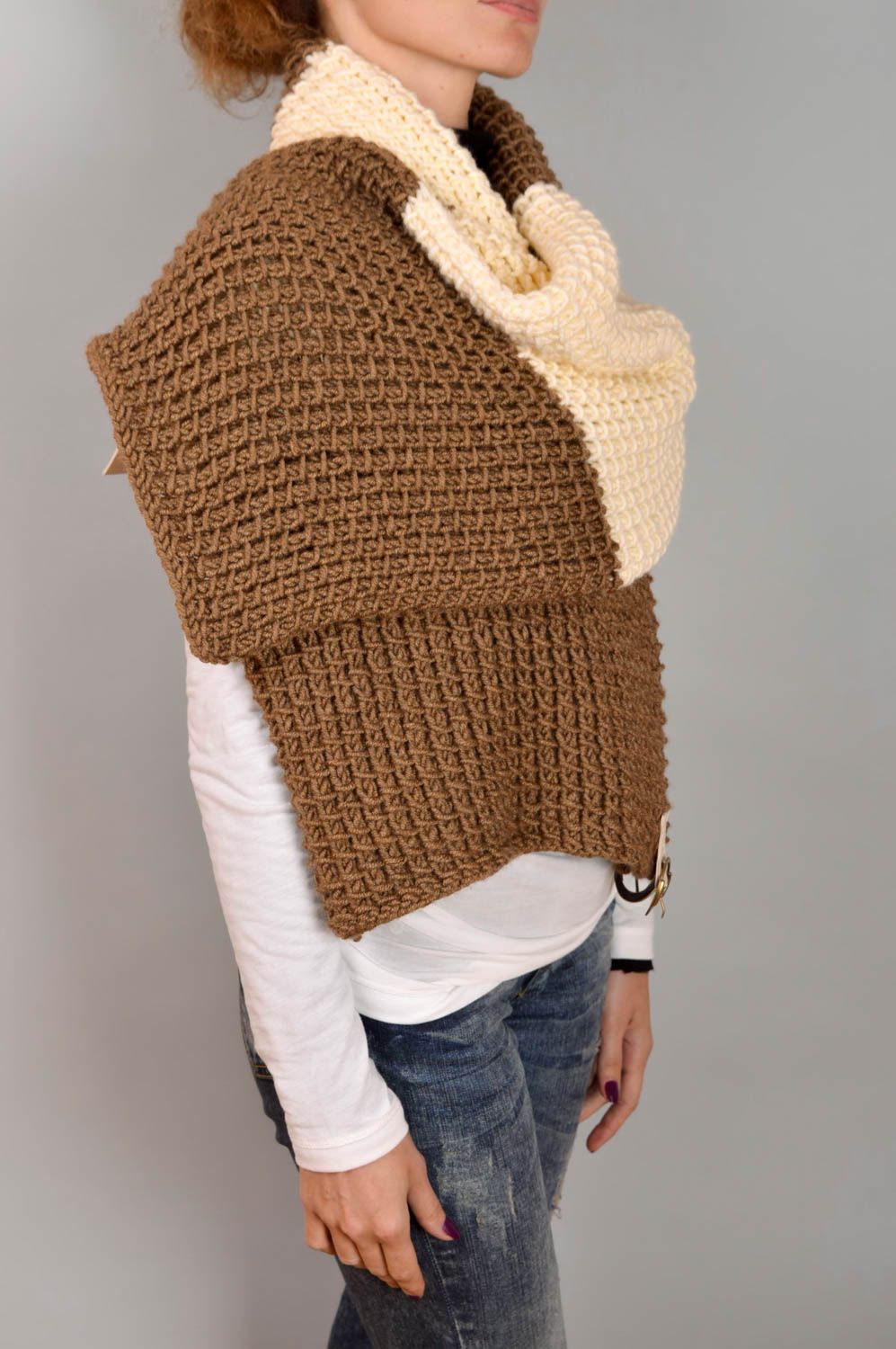 Шарф ручной работы вязаный шарф коричневый с бежевым женский шарф теплый фото 5