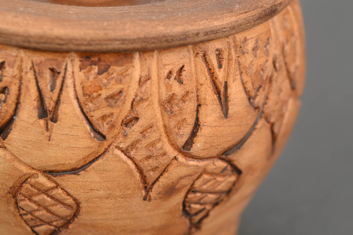 Ceramic pot with lid photo 5