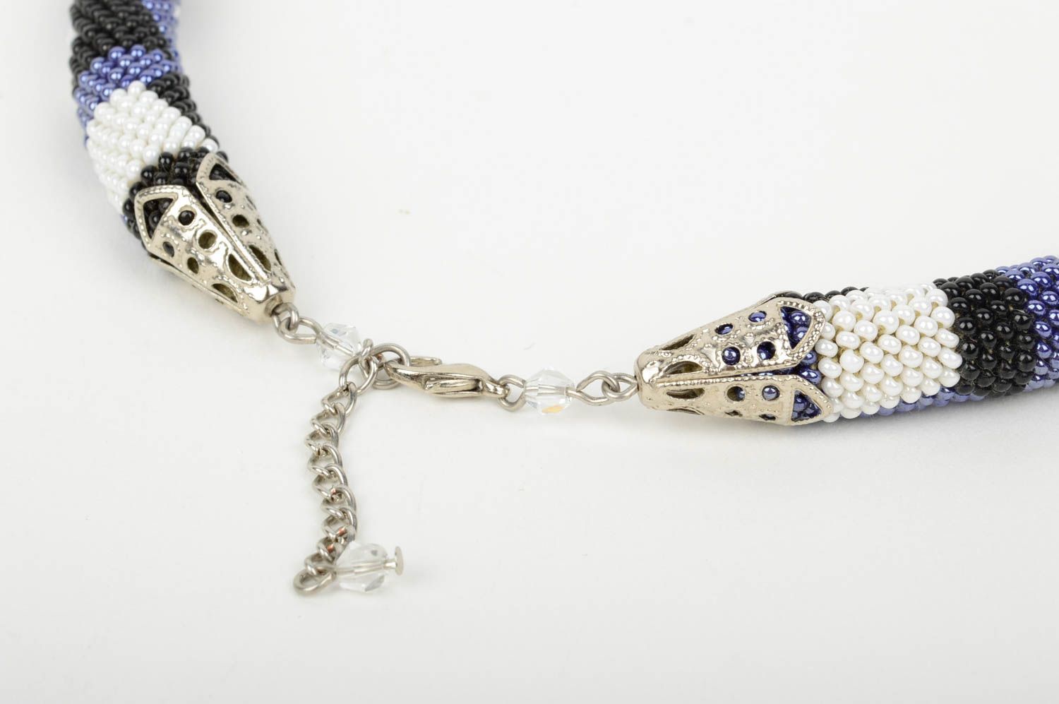 Collier perles rocaille Bijou fait main Accessoire femme ornement géométrique photo 3