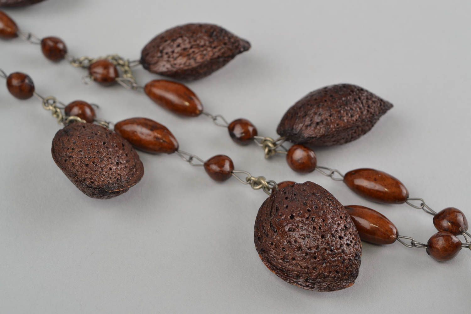 Handmade lange Halskette Modeschmuck Collier Accessoire für Frauen aus Kernen foto 2