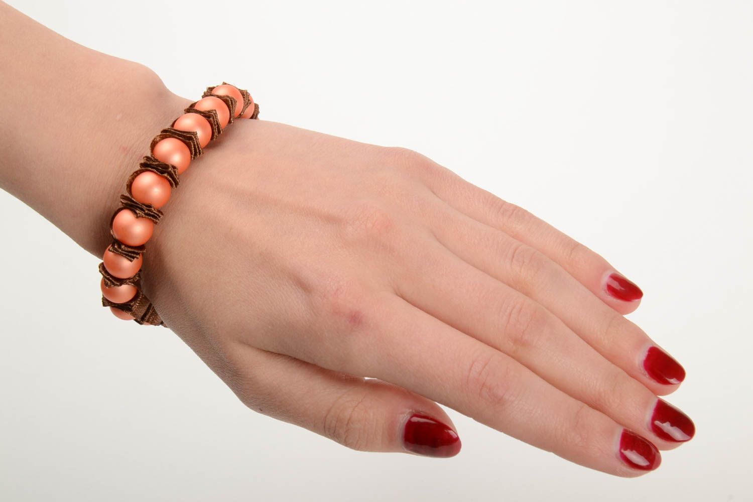 Bracelet en ruban de satin et perles en verre fait main original Bonbon photo 5