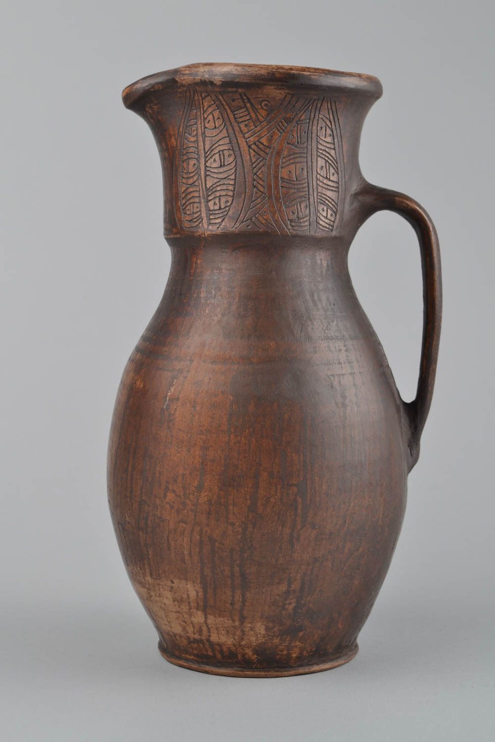Schöner handgefertigter Keramik Krug in Braun mit Muster für Milch 3 L foto 3