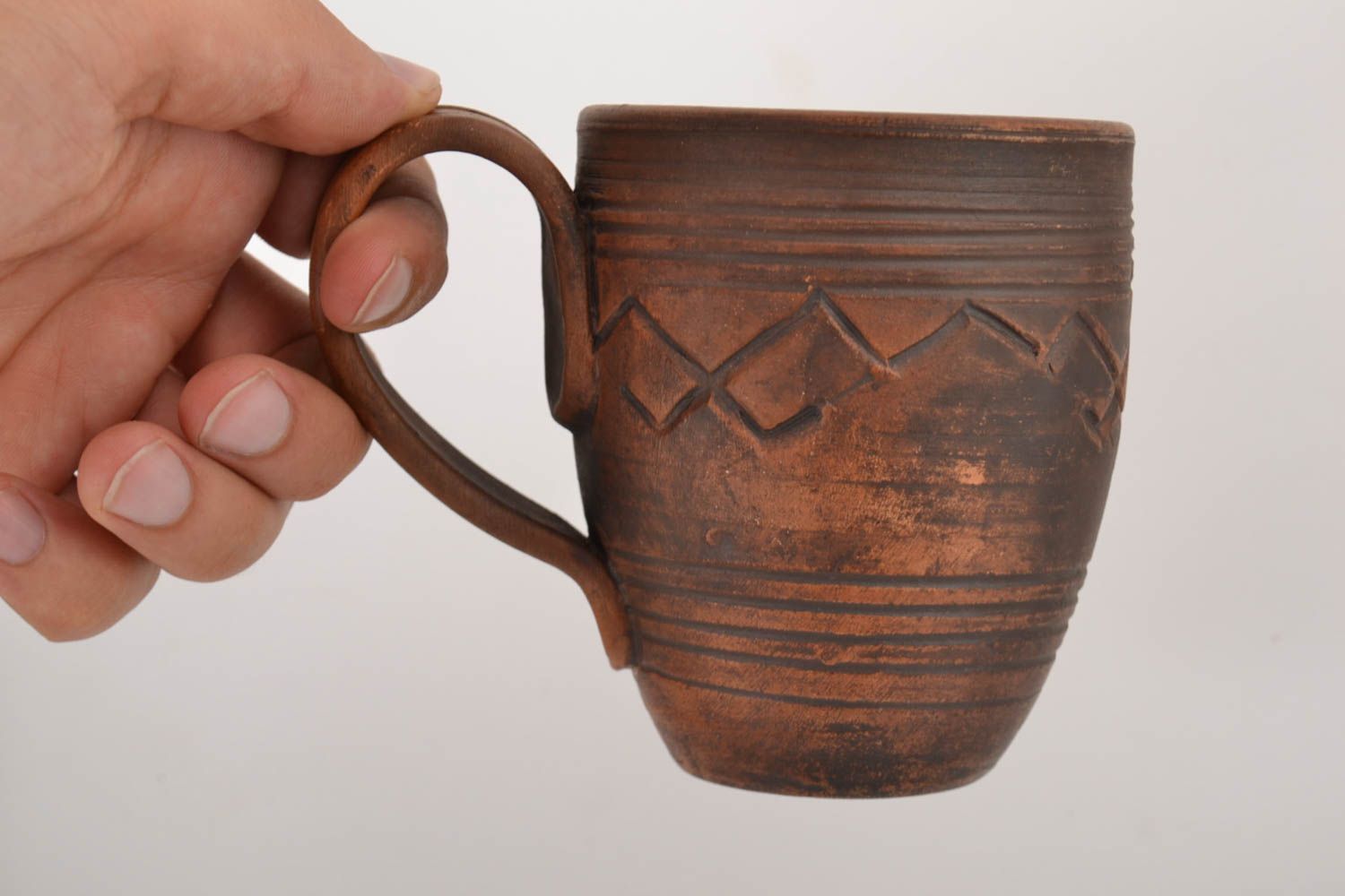 Handmade dark brown clay tea mug with handle 0,6 lb photo 7
