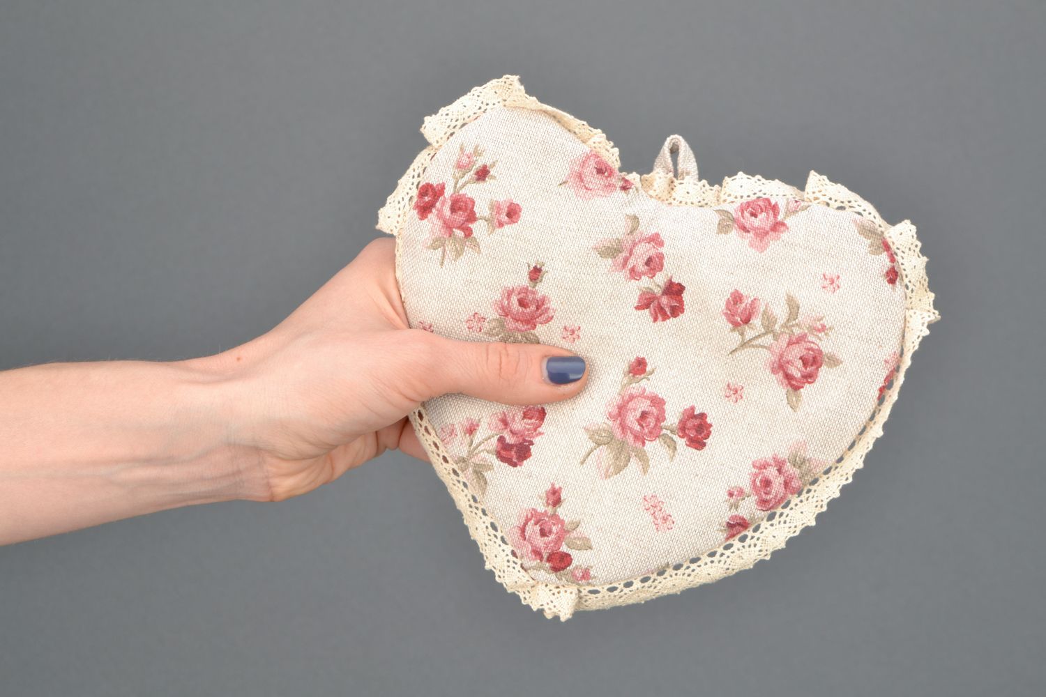 Manique en tissu de cuisine cœur avec impression à fleurs faite main déco photo 1