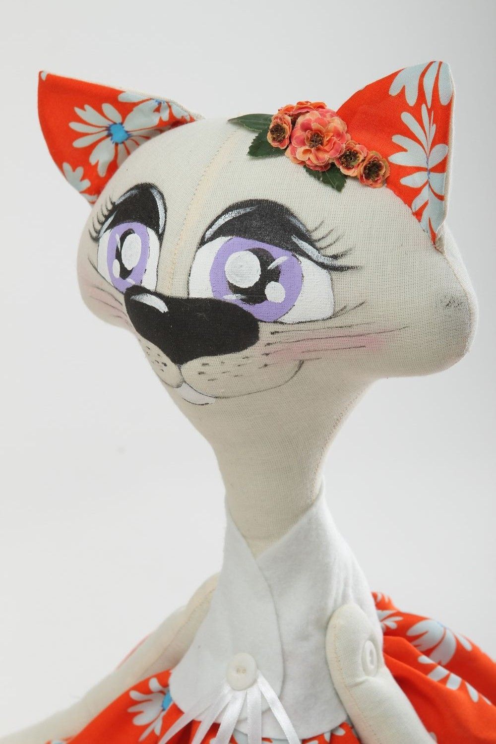 Juguete artesanal decorativo regalo para niña gata de peluche con vestido  foto 5