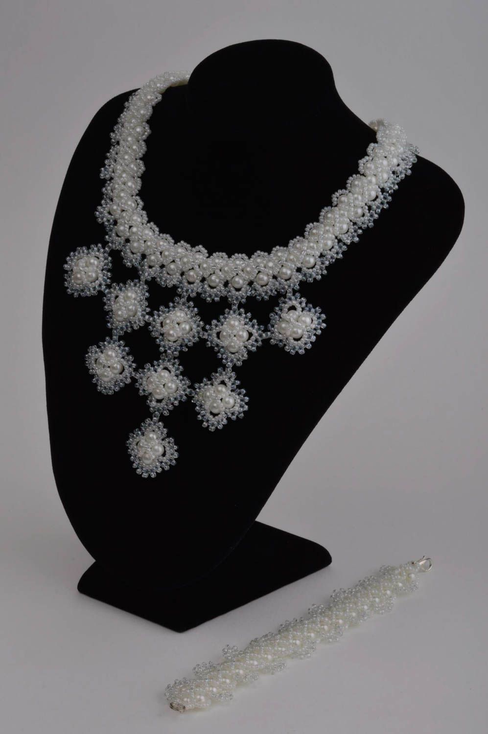 Unusual handmade beaded necklace beaded bracelet designs cool jewelry set photo 1
