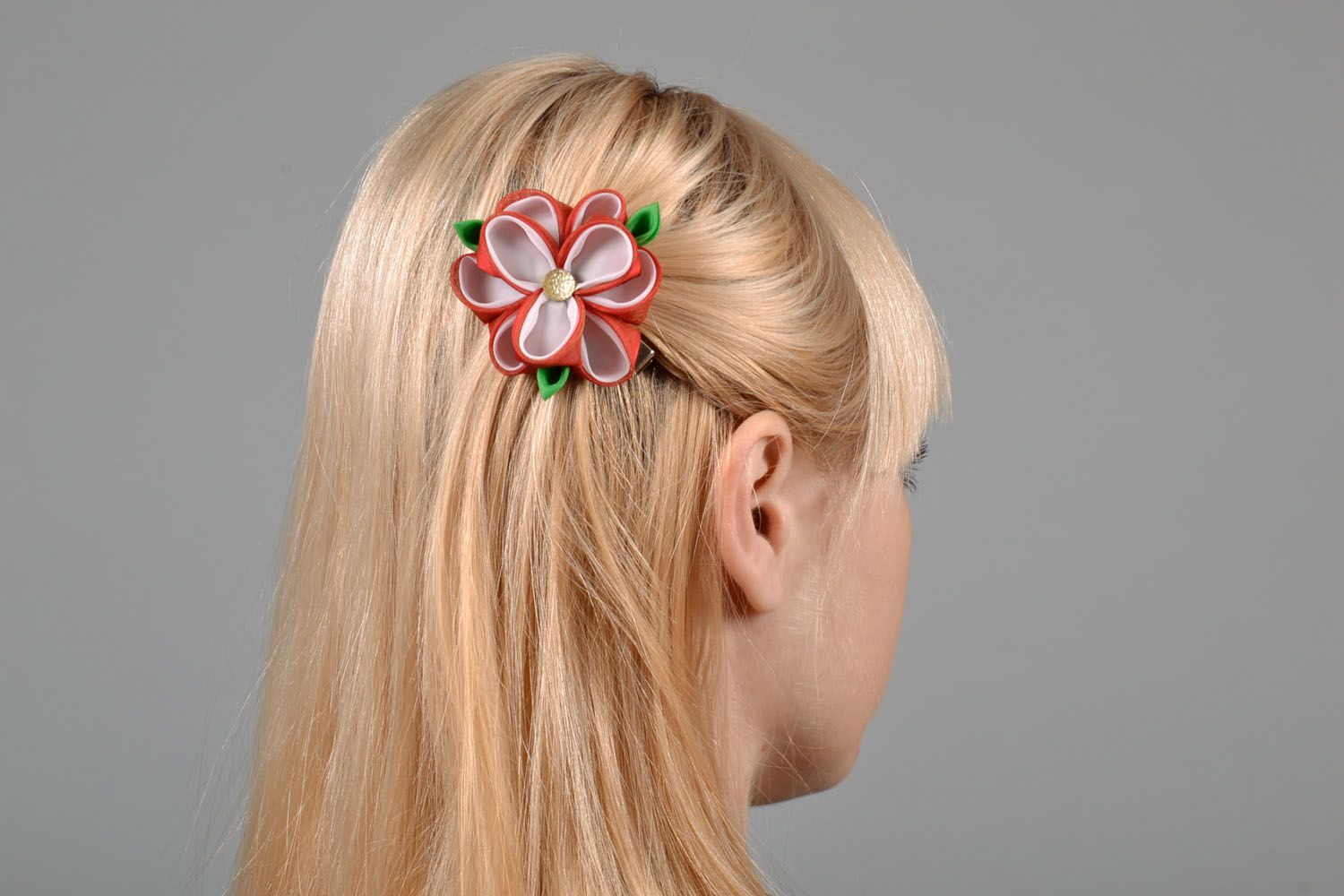 Haarspange Blume aus Bändern foto 1