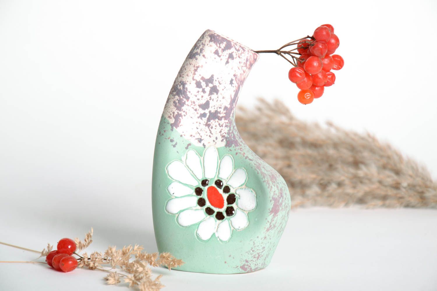 6 inches floral design handmade clay vase for home décor in Japanese style 0,5 lb photo 1