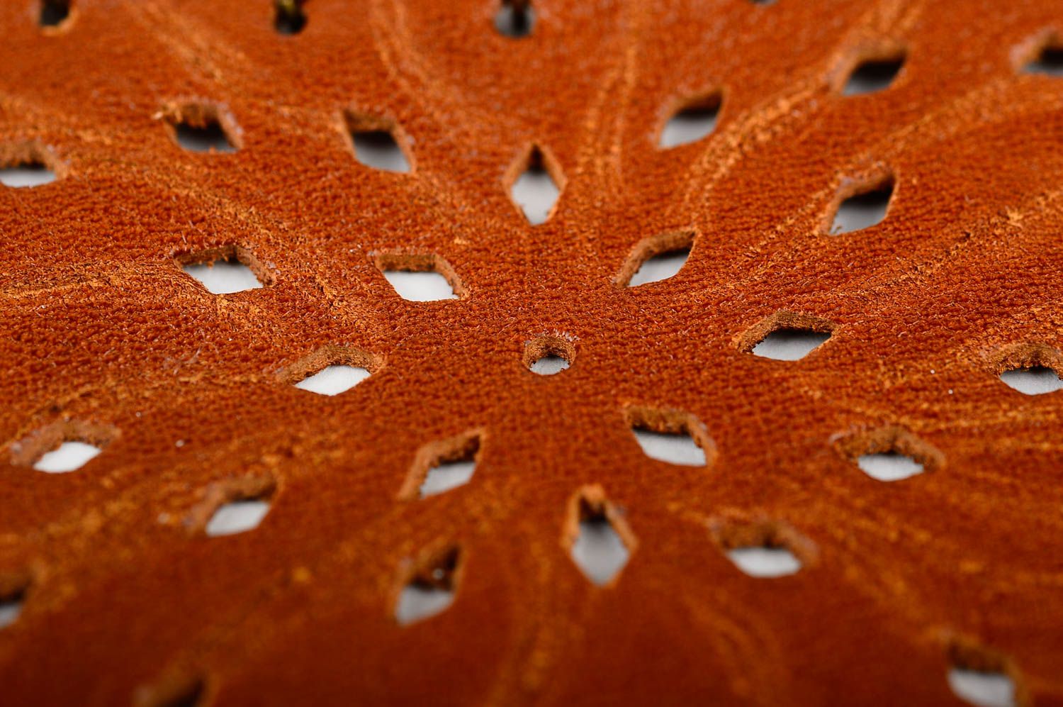 Подарок ручной работы кожаное колье коричневое массивное ожерелье авторское фото 4