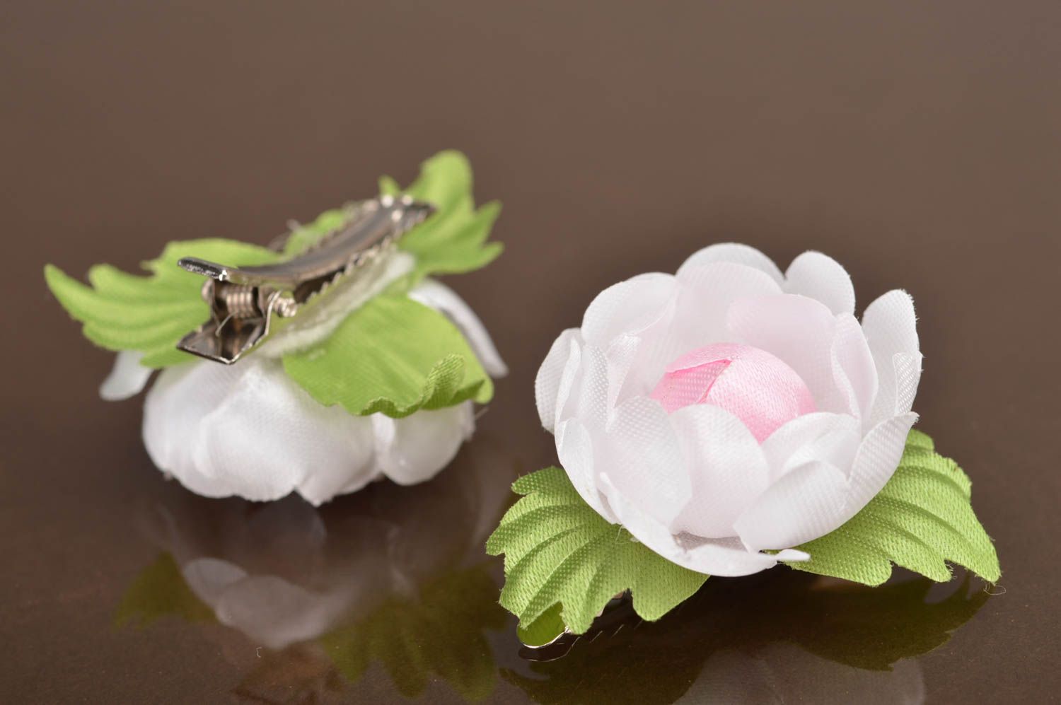 Petites barrettes à cheveux fleurs blanc rose faites main pour fille 2 pièces photo 5