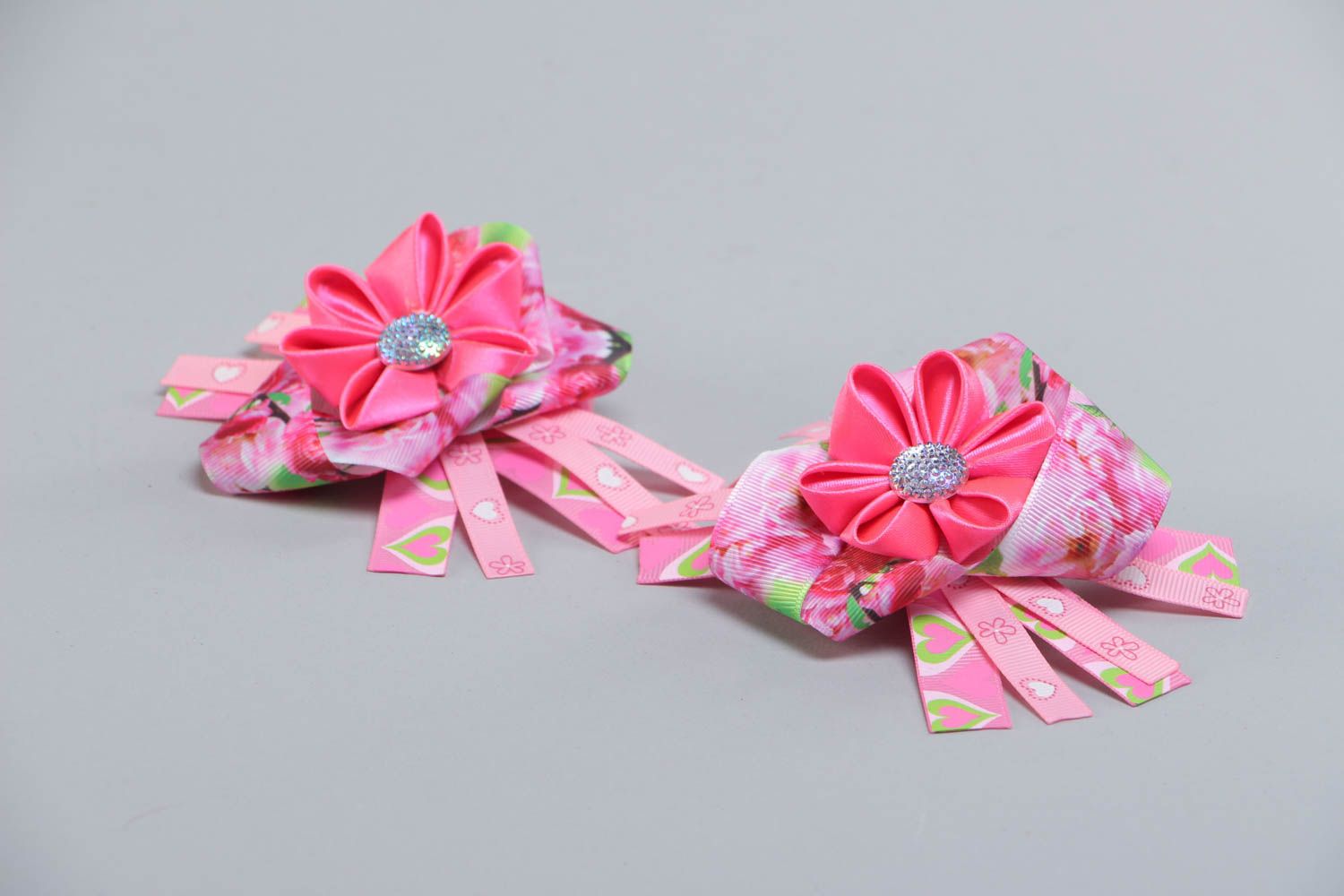Set of 2 handmade hair ties with pink satin ribbon kanzashi flowers for children photo 3
