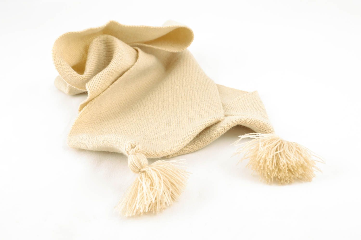 Écharpe beige pour bébé avec gland faite main photo 2