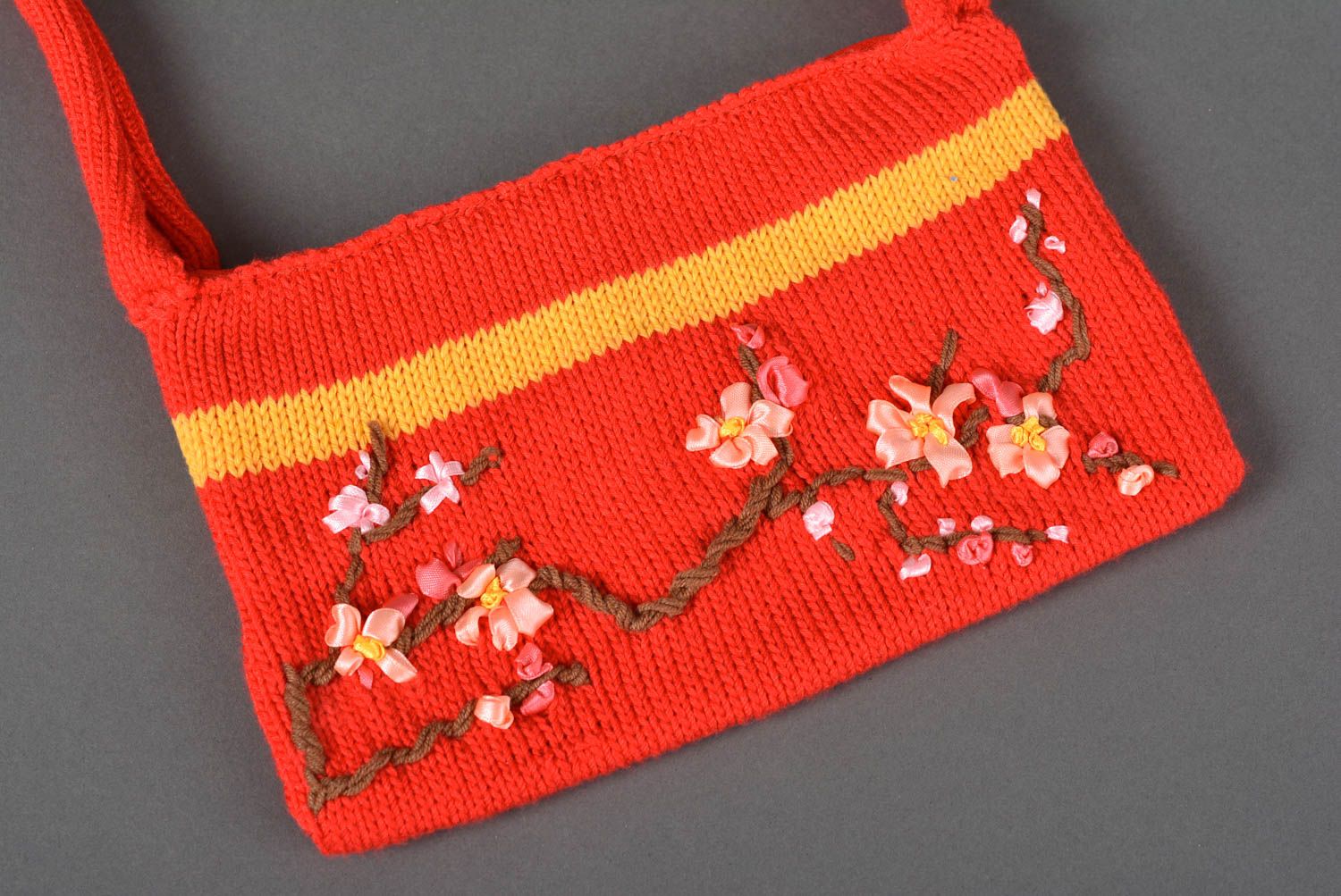 Handmade knitted purse red fabric shoulder bag designer women accessories photo 4