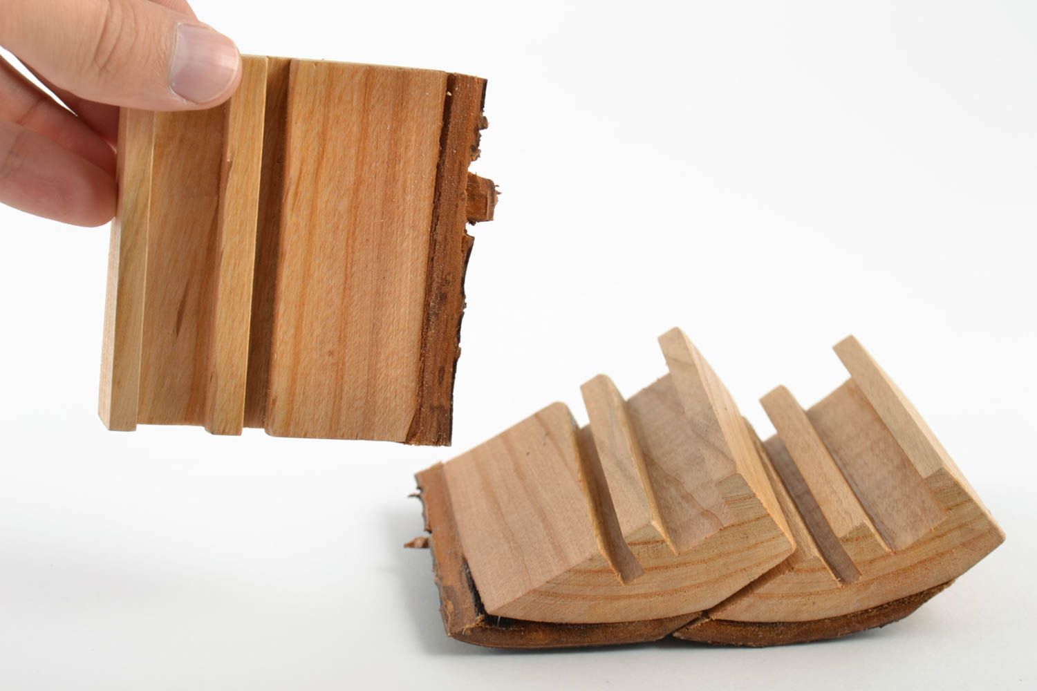 Ensemble de supports pour smartphones en bois faits main originaux 3 pièces photo 5