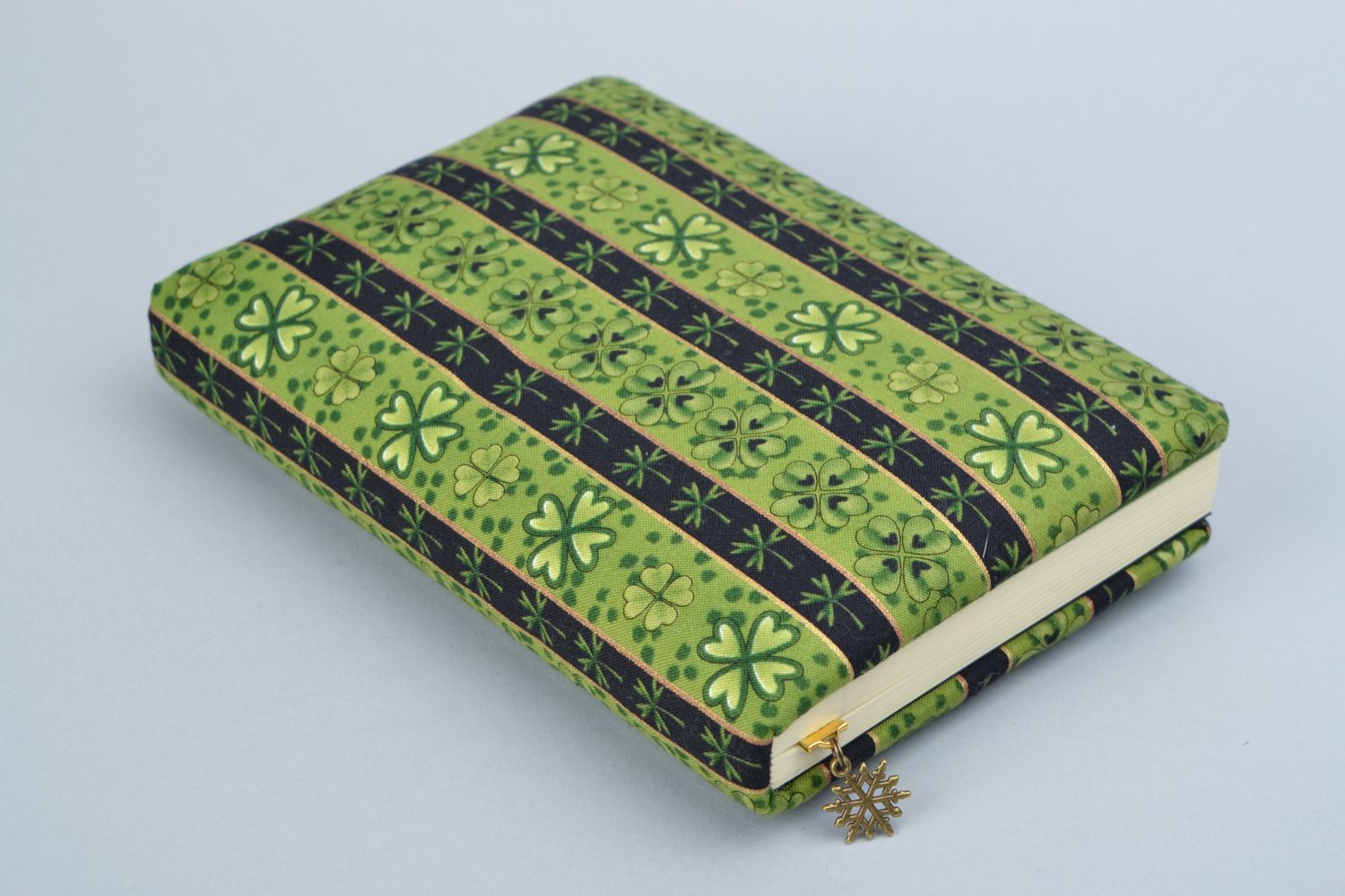 Notebook with fabric cover with floral print photo 5