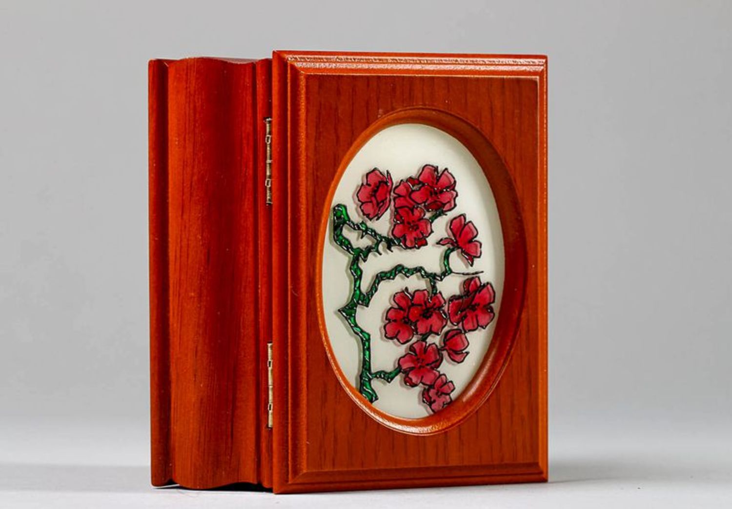 Jewelry box with stained glass painting Sakura photo 1