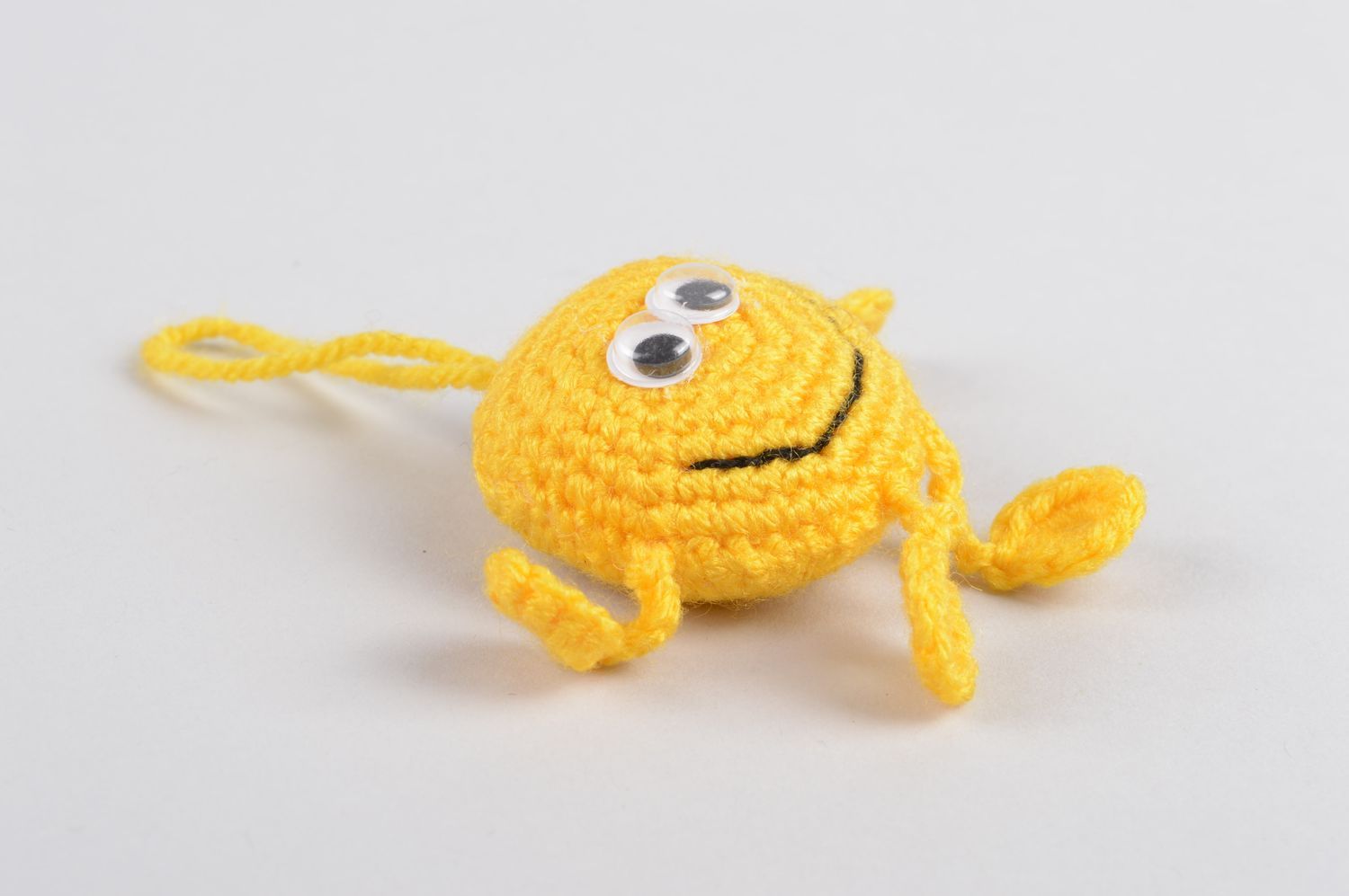 Childrens handmade crochet keychain soft toy phone charm fashion accessories photo 2