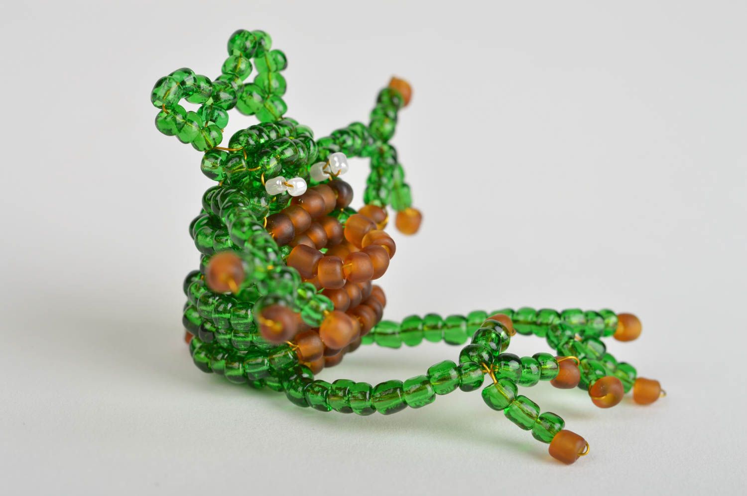 Marionnette à doigt grenouille verte en perles de rocaille faite main jolie photo 5