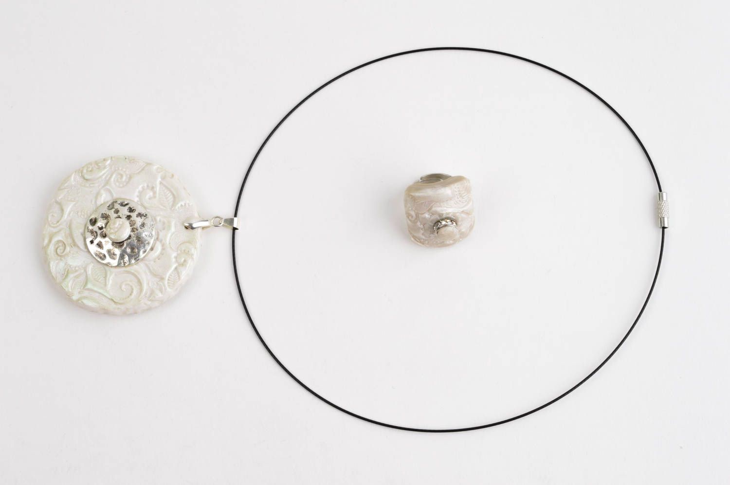 Damen Schmuck Set handmade Collier Halskette und massiver Ring aus Polymer Ton foto 3