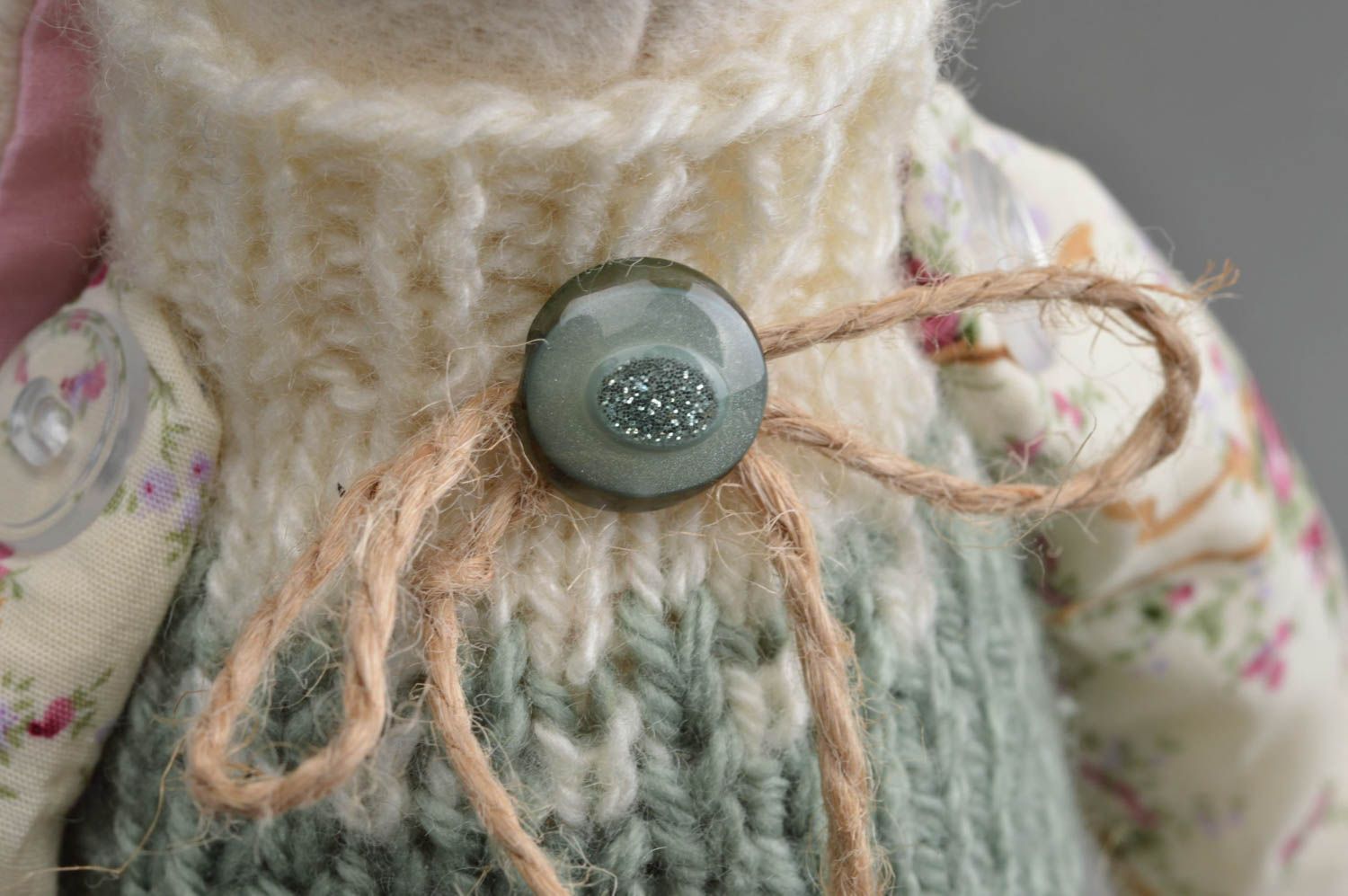 Peluche lapin fait main Jouet pour enfant Cadeau original matériaux naturels photo 5