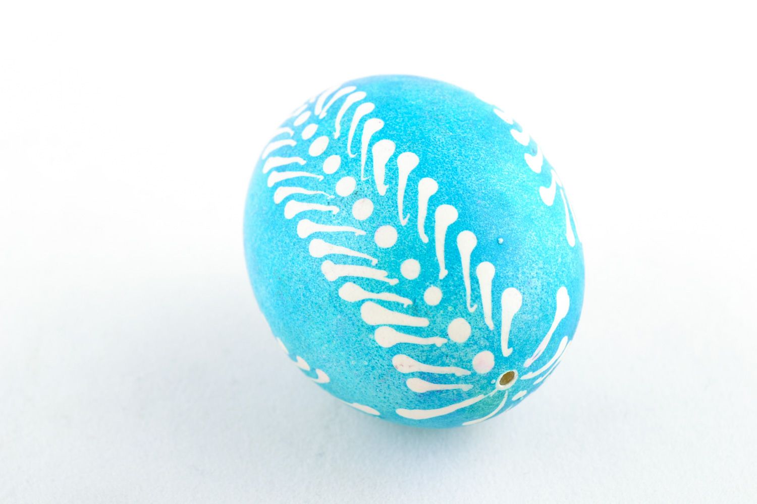 Пасхальное яйцо с росписью лемковское восковая писанка фото 3