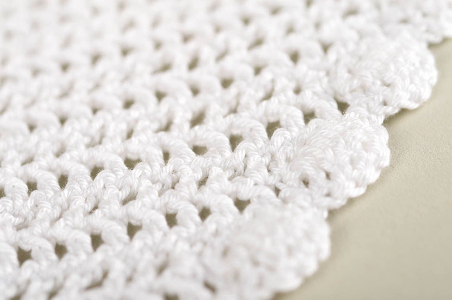 Pañuelo de niña hecho a mano ropa infantil tejida a crochet regalo original foto 4